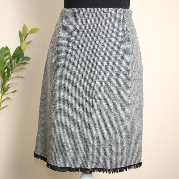 Harris Wallace Dresses & Skirts - Harris Wallace Gray Wool Blend Fringe Skirt